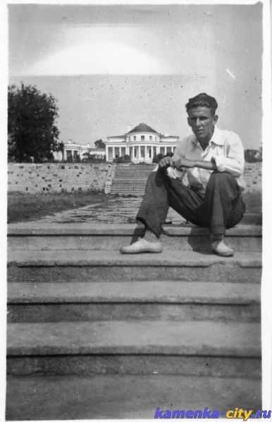 1951.jpg